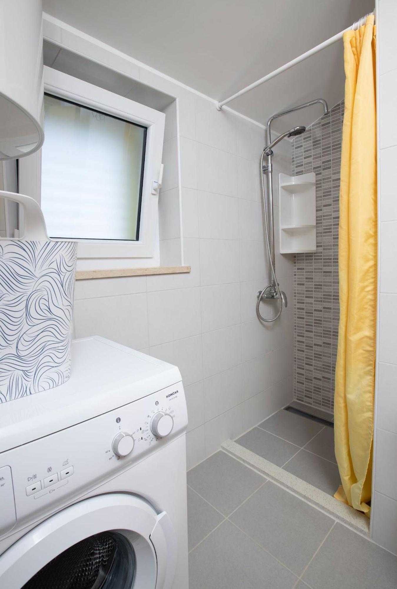 Ferienwohnung Goldfinch Estate Banjole Zimmer foto